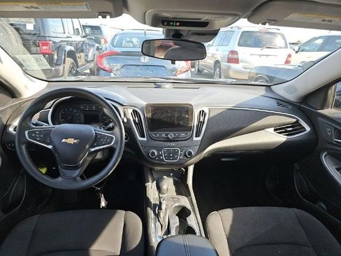 Used 2023 Chevrolet Malibu LT image 12