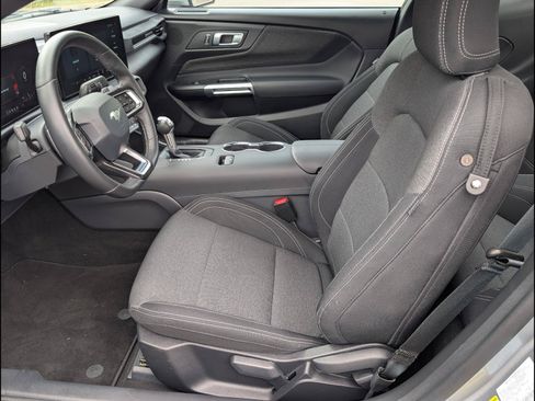 Used 2026 Ford Mustang GT RWD image 12
