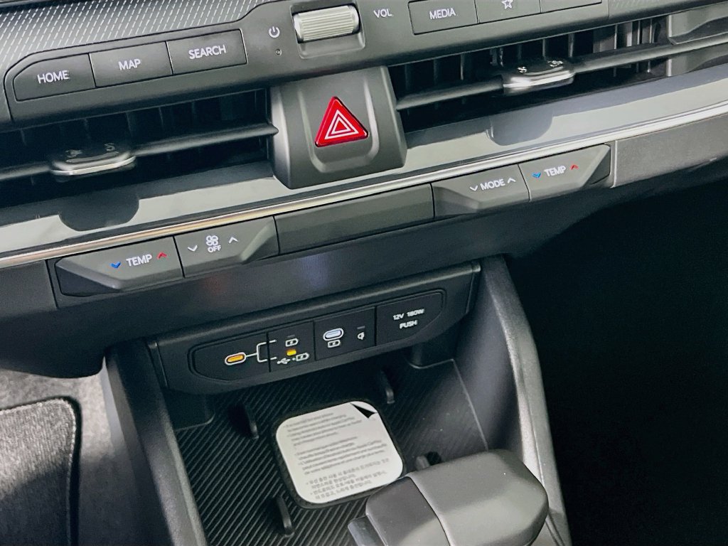 New 2026 Kia K4 GT-Line FWD image 13