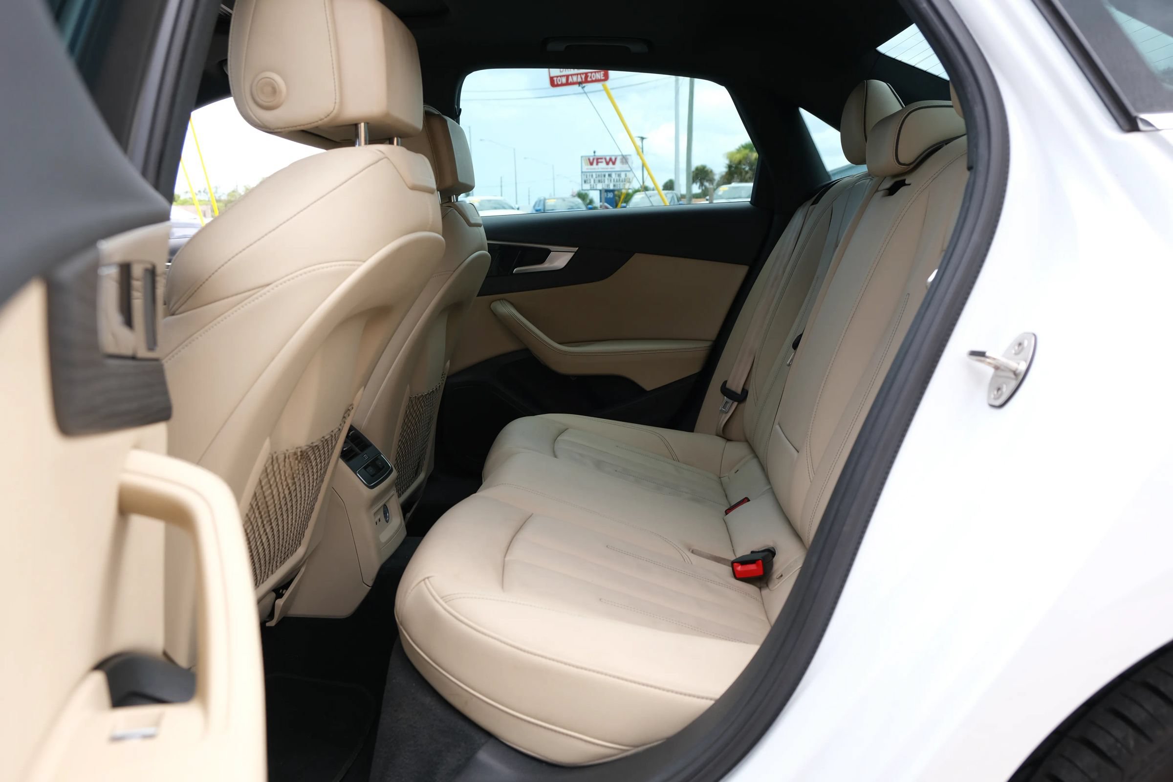 Used 2022 Audi A4 2.0T Premium Plus AWD/4WD image 12