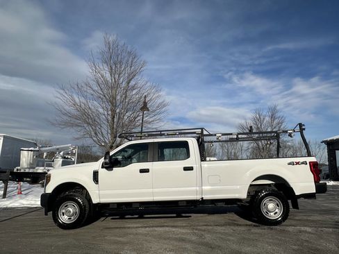 Used 2018 Ford F250 XL w/ Power Equipment Group image 4