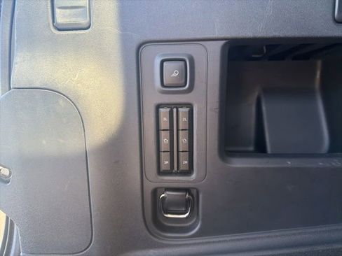 Used 2025 Ford Expedition Active AWD/4WD image 15
