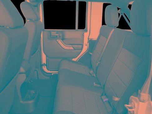 Used 2017 Jeep Wrangler Unlimited Sport w/ Connectivity Group image 24