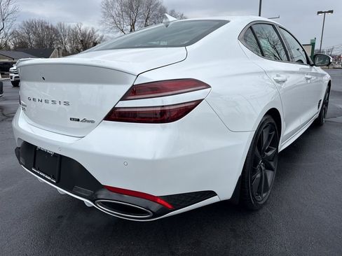 Used 2023 Genesis G70 3.3T w/ Sport Prestige Package image 43