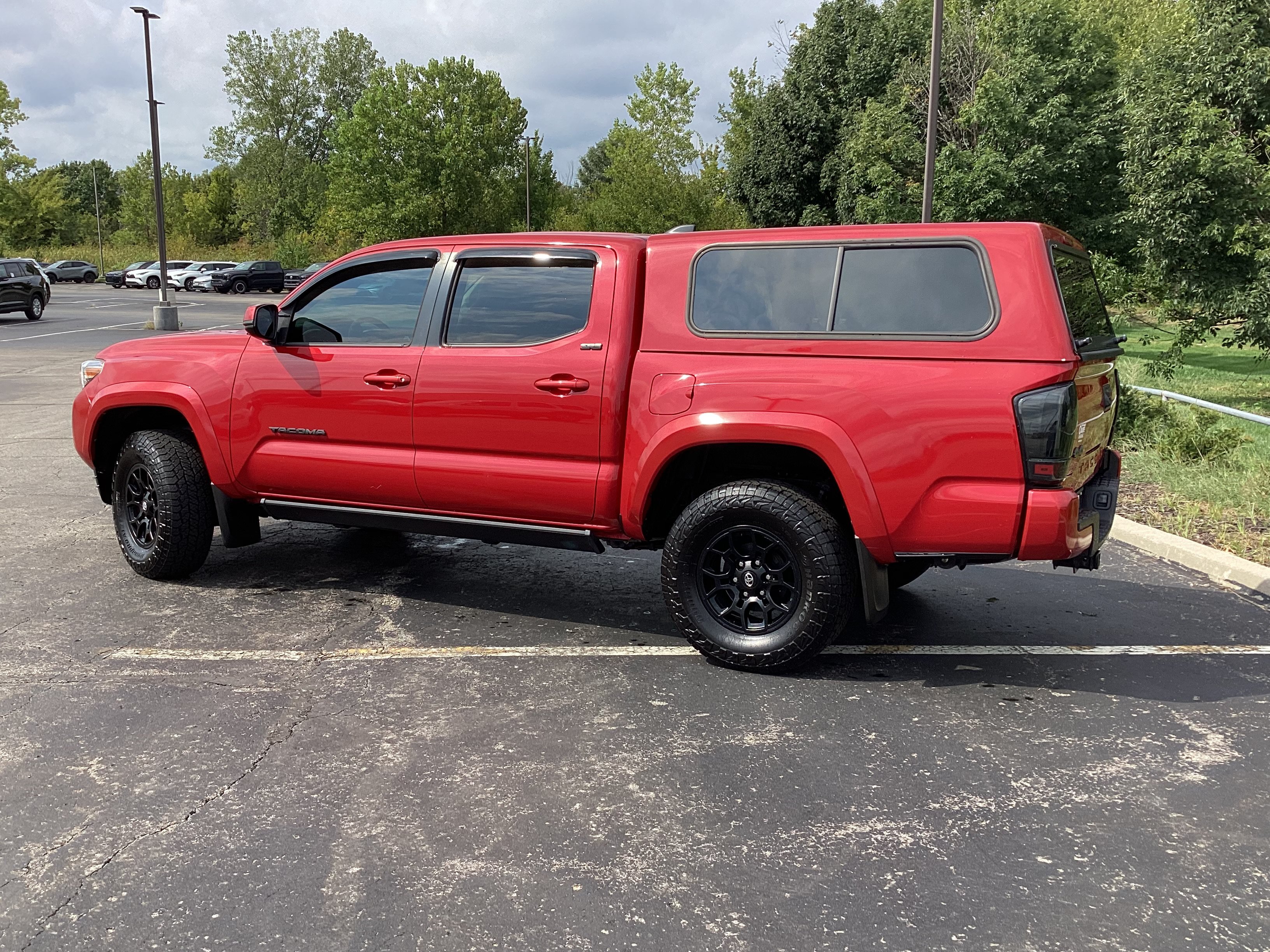 Certified 2021 Toyota Tacoma SR5 w/ Technology Package AWD/4WD image 24