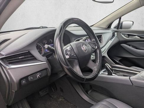 Used 2020 Buick Enclave Essence FWD image 7