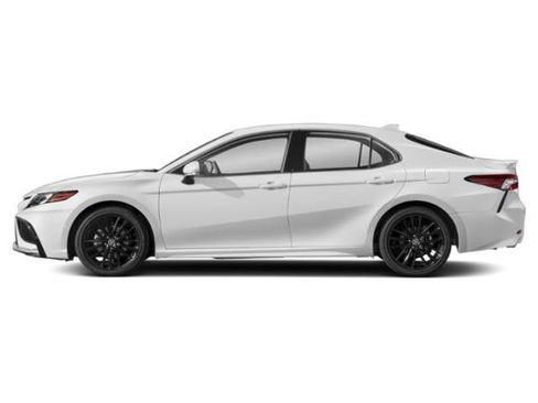 Used 2023 Toyota Camry XSE w/ Cold Weather Package FWD image 3
