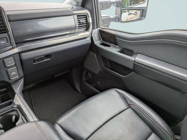 Used 2024 Ford F250 Lariat AWD/4WD image 19