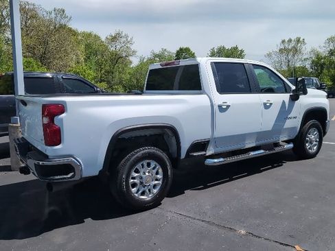 Used 2024 Chevrolet Silverado 3500 LT w/ Convenience Package AWD/4WD image 3