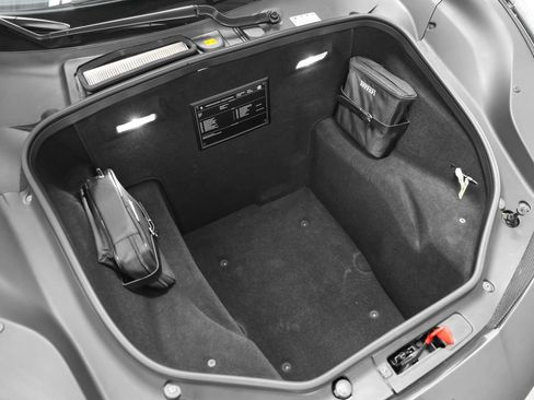 Certified 2018 Ferrari 488 Spider RWD image 13