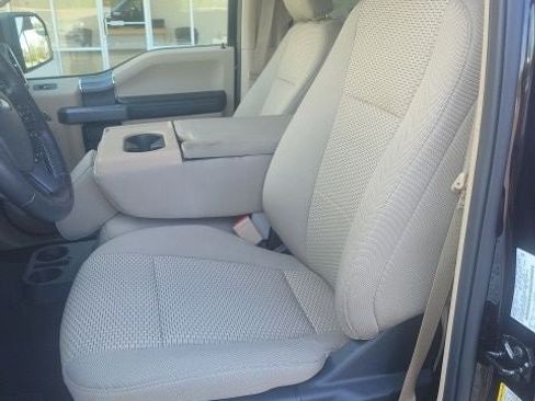 Used 2019 Ford F150 XLT w/ Equipment Group 302A Luxury image 9