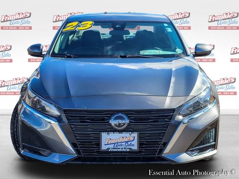 Used 2023 Nissan Altima 2.5 SV image 3