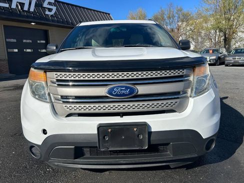 Used 2013 Ford Explorer 4WD image 2