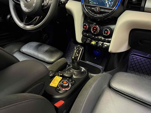 Used 2021 MINI Cooper SE w/ 6.5" Touchscreen Package FWD image 10