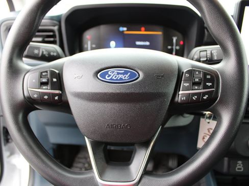Used 2025 Ford Maverick XL w/ Equipment Group 102A AWD/4WD image 26
