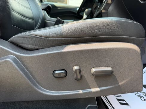 Used 2017 Ford Escape Titanium AWD/4WD image 43