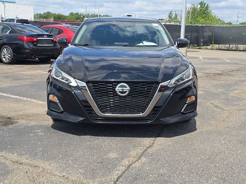 Used 2022 Nissan Altima 2.0 SR FWD image 3