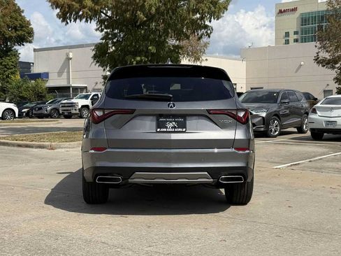 Used 2026 Acura MDX w/ Technology Package FWD image 5