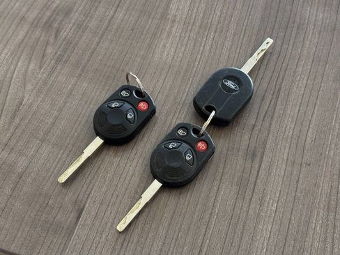 Used 2018 Ford Transit 250 148 Low Roof image 35