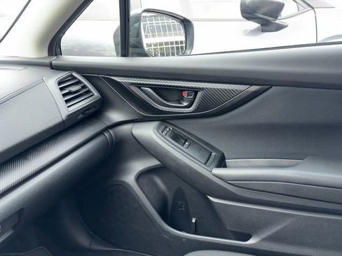 Used 2019 Subaru Impreza 2.0i Premium image 4