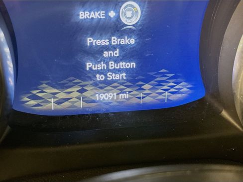 Used 2021 Jeep Wrangler Unlimited Rubicon 4xe w/ Steel Bumper Group image 19