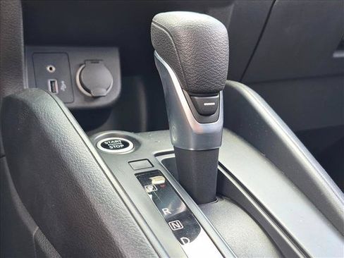 Used 2023 Nissan Kicks S FWD image 8