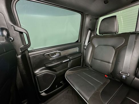 Used 2023 RAM 1500 Laramie AWD/4WD image 12