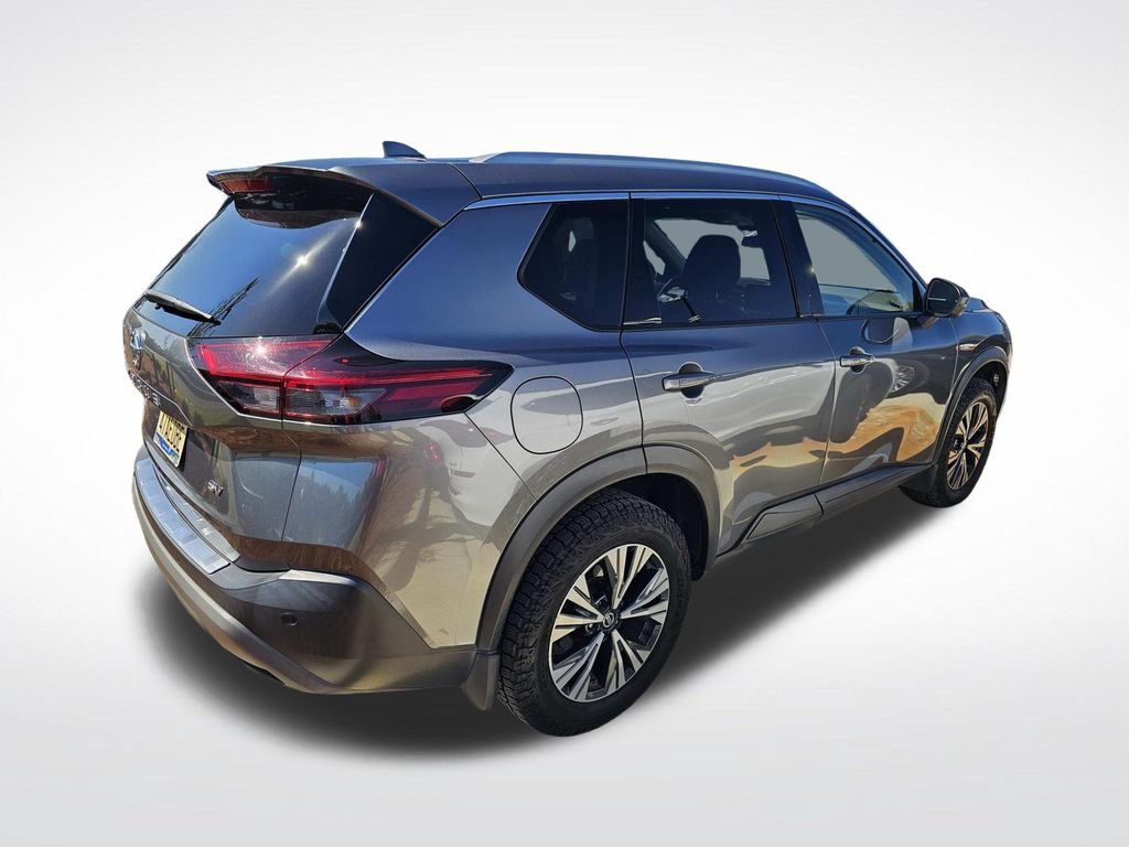 Used 2021 Nissan Rogue SV w/ Premium Package FWD image 18