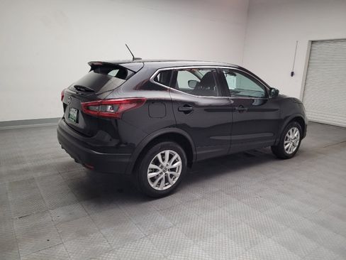 Used 2021 Nissan Rogue Sport S image 10