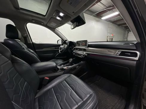 Used 2020 Kia Telluride SX w/ SX Prestige Package image 30