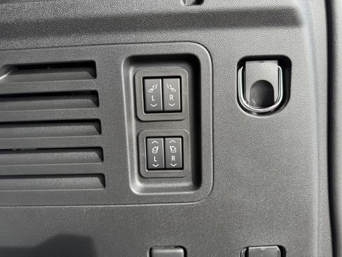 New 2026 Buick Enclave Preferred w/ Power Package image 40