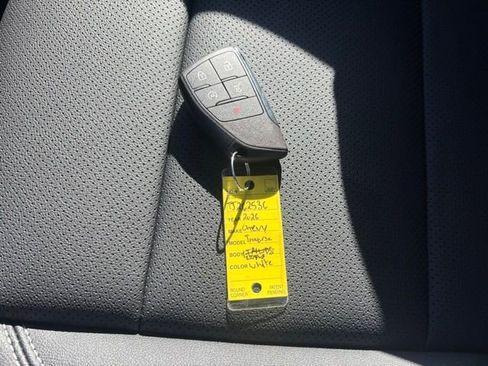 New 2026 Chevrolet Traverse LT w/ LPO, Floor Liner Package image 19