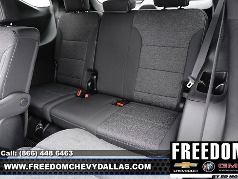 New 2026 Chevrolet Traverse LT w/ LPO, Floor Liner Package image 15