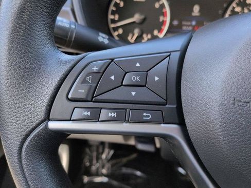 Certified 2023 Nissan Altima 2.5 SV FWD image 22