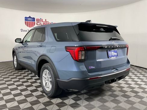 New 2026 Ford Explorer Active RWD image 5
