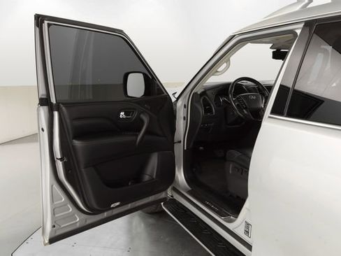 Used 2020 INFINITI QX80 Luxe w/ Proassist Package AWD/4WD image 38