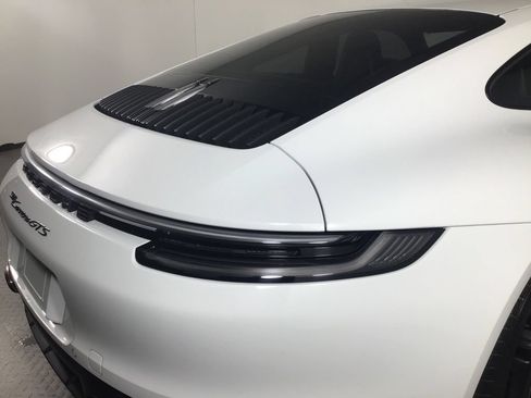 Certified 2022 Porsche 911 Carrera GTS RWD image 16