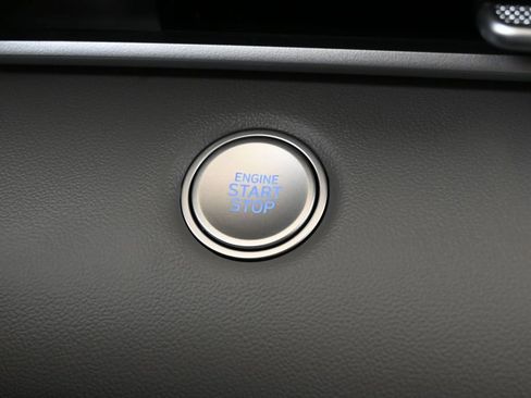 New 2026 Hyundai Elantra SEL Sport Premium FWD image 32