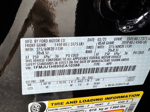 New 2025 Ford Expedition Active image 47