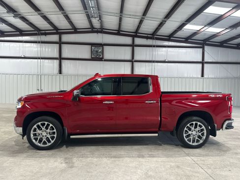 Used 2023 Chevrolet Silverado 1500 LTZ w/ Technology Package AWD/4WD image 2