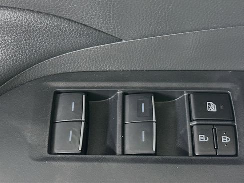 Used 2024 Toyota RAV4 XLE image 14