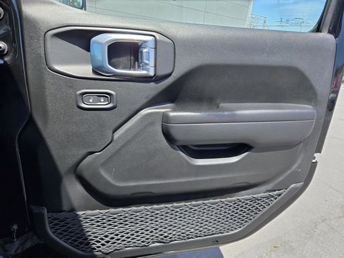 Certified 2022 Jeep Wrangler Unlimited Sport image 34