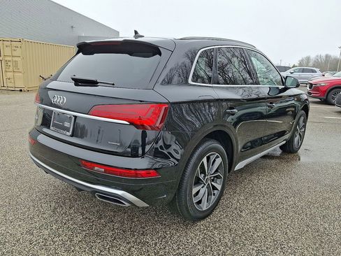 Certified 2023 Audi Q5 2.0T Premium w/ Convenience Package image 6