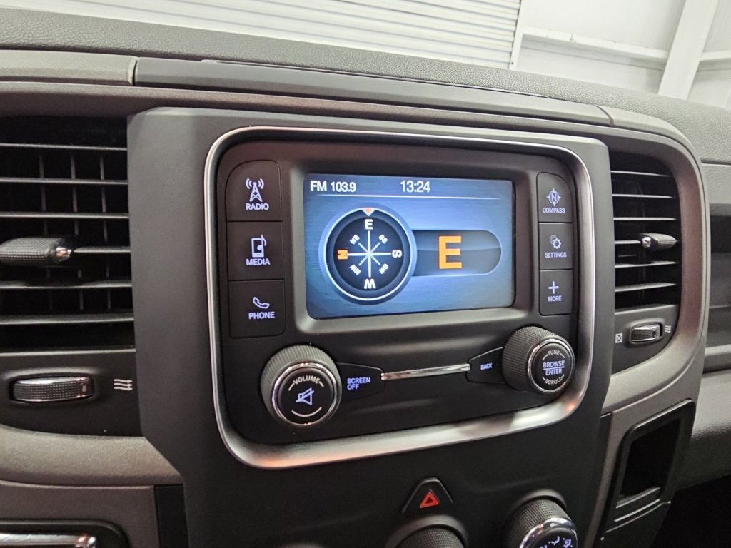 Used 2019 RAM 1500 Tradesman w/ Tradesman SXT Package AWD/4WD image 16