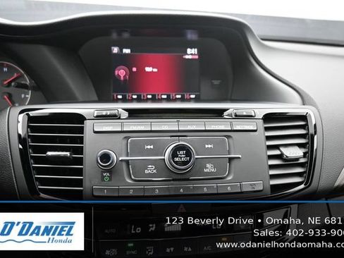 Used 2016 Honda Accord Sport image 31