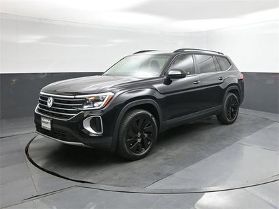 New 2026 Volkswagen Atlas SE