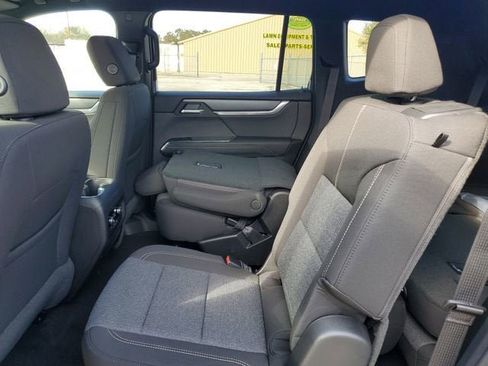 New 2026 GMC Acadia Elevation w/ Black Edition FWD image 11