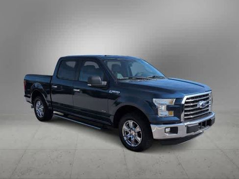 Used 2015 Ford F150 XLT w/ Equipment Group 301A Mid RWD image 2