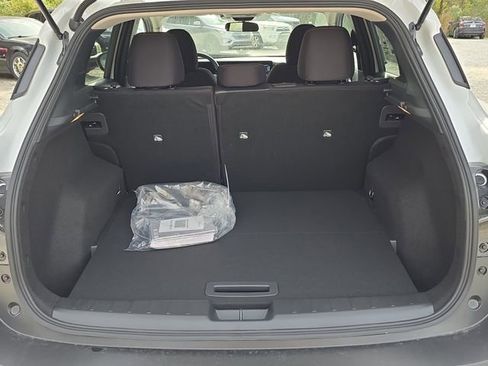 New 2026 Nissan Kicks SV w/ Cold Weather Package FWD image 12