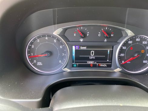 Used 2018 GMC Acadia SLT FWD image 12